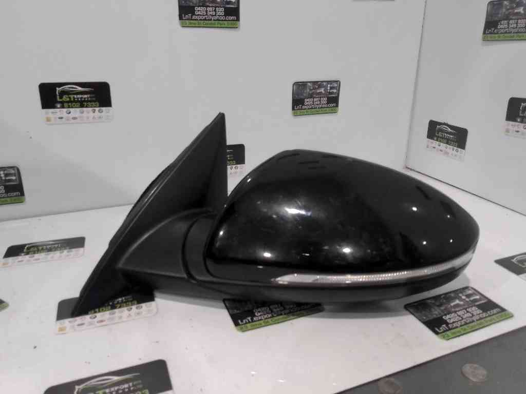 Left Door Mirror