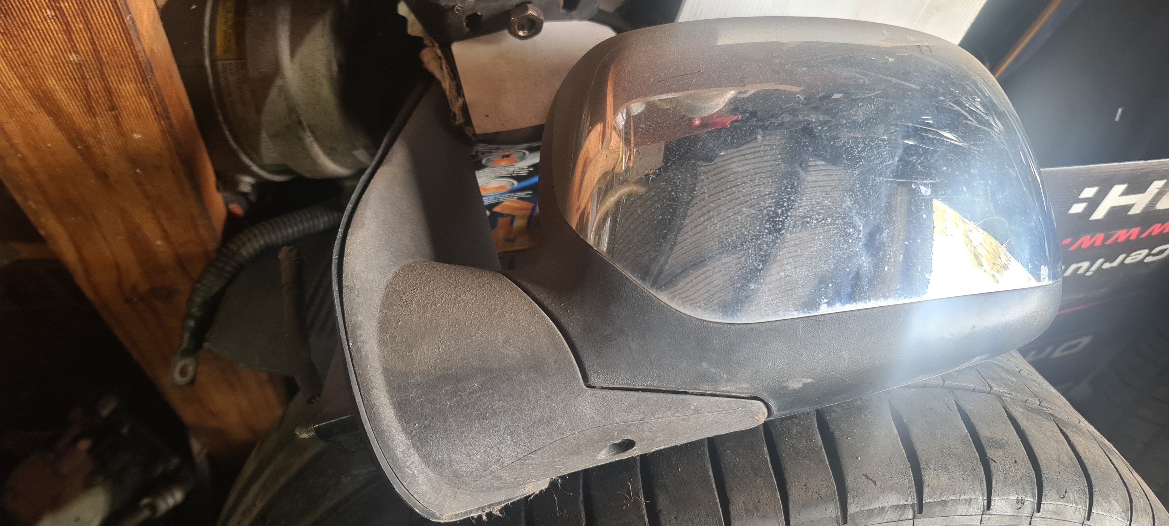 Left Door Mirror