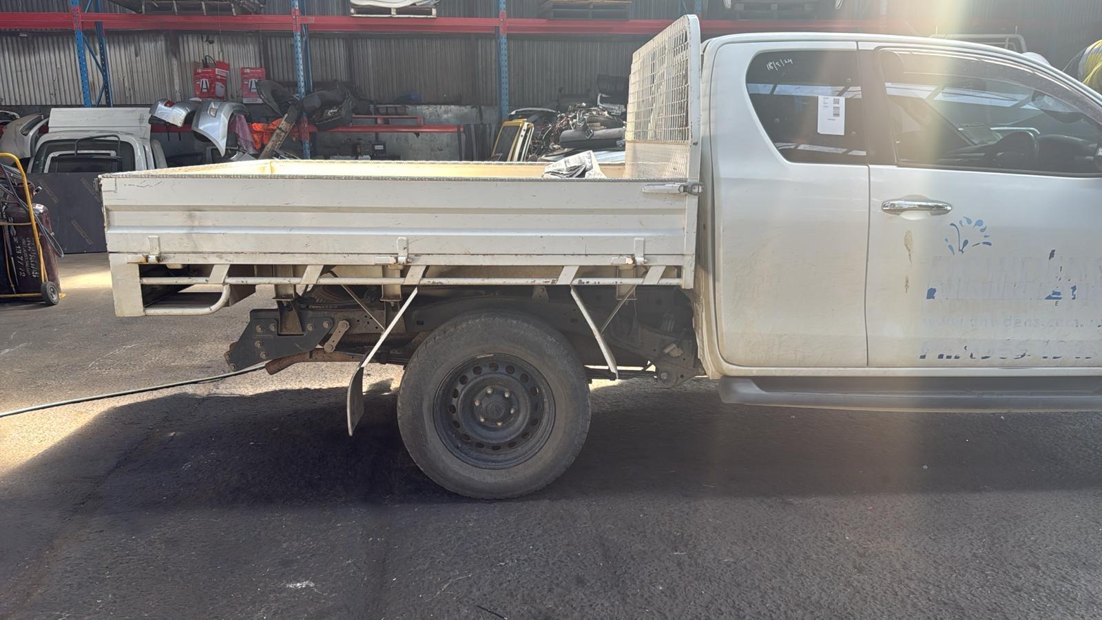 Ute Back